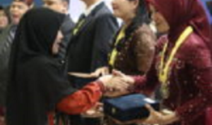 Gemilang di Yudisium FEB IIB Darmajaya 2026, Sejumlah Mahasiswa Raih IPK Sempurna dan Torehkan Prestasi Nasional